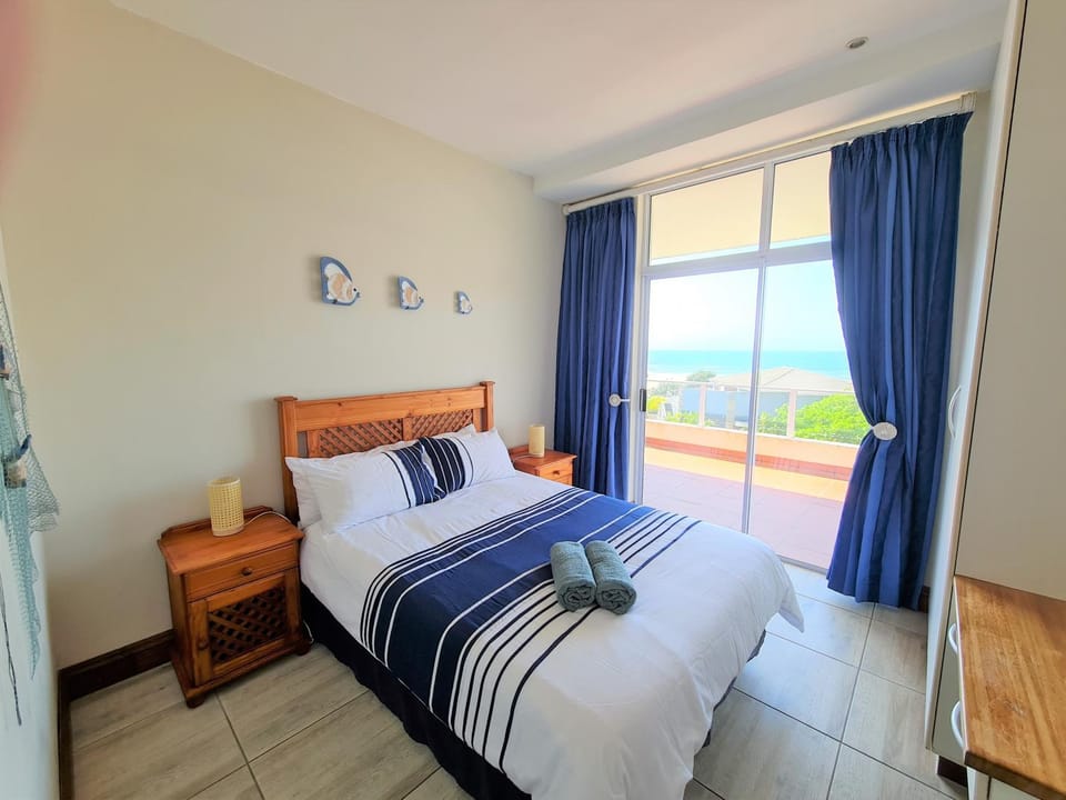 Bed, Bedroom, Sea view