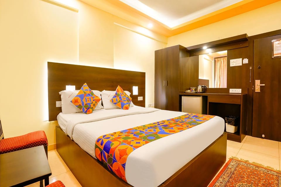 Bed, Coffee/tea facilities, Bedroom, wardrobe