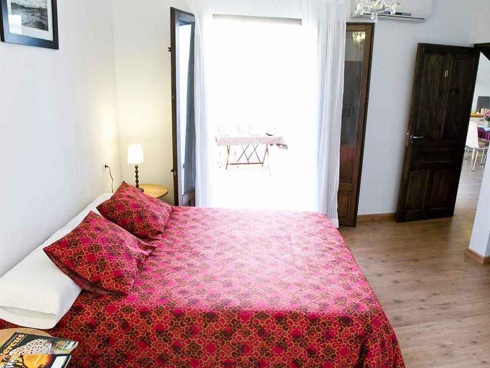 Patio, Bedroom