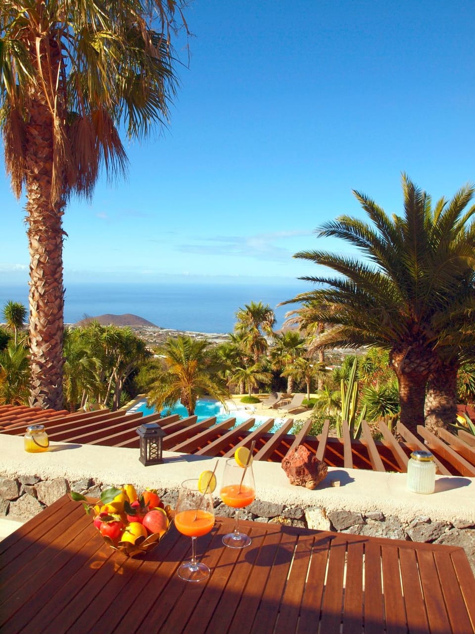 Balcony/Terrace, Mountain view