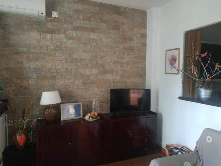 Violet Bedroom and Apartment Apartment in East Attica Regional Unit, Greece