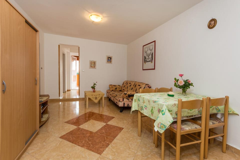 Karmen 1 Apartment in Istria County