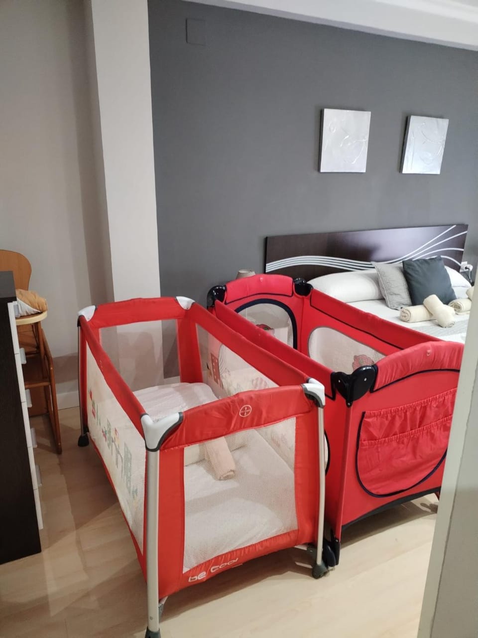 Bed, Photo of the whole room