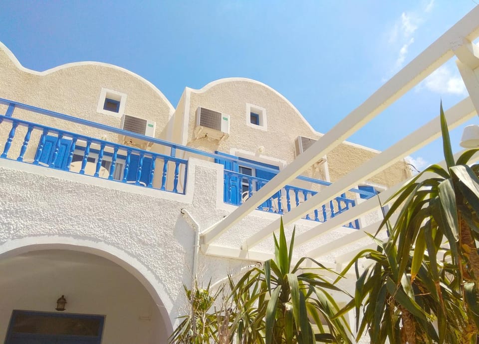 Villa Dioni Hotel in Kamari