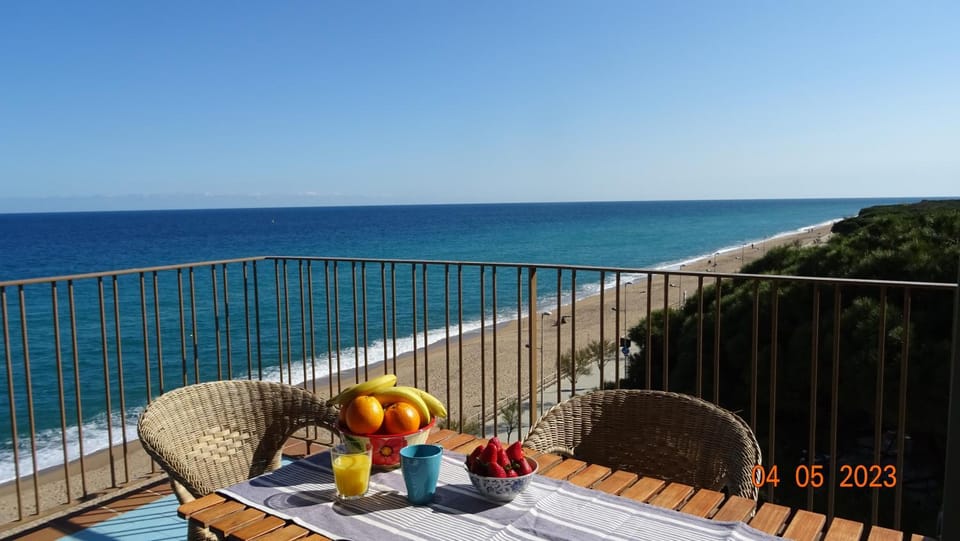 View (from property/room), Balcony/Terrace, Beach, Sea view