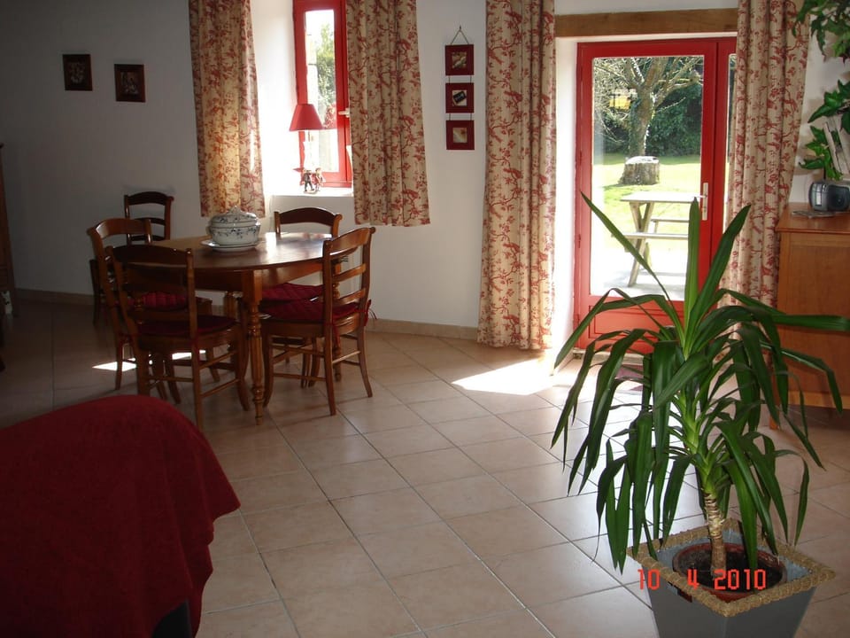 LA MAISON D'ISABELLE House in Brittany