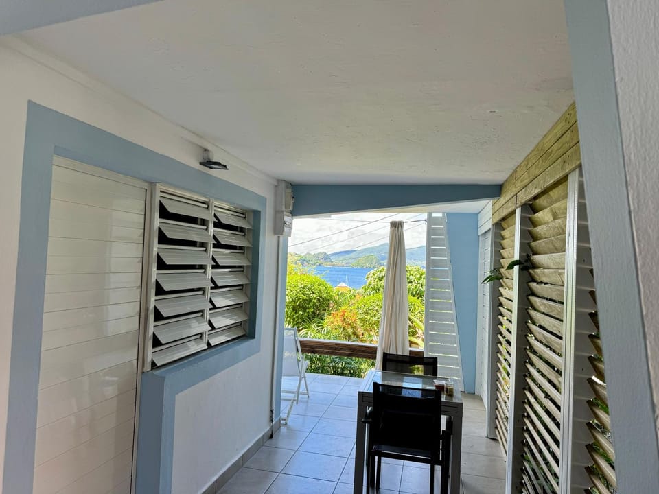 View (from property/room), Balcony/Terrace, Dining area