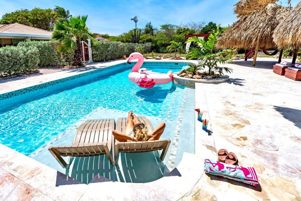 Property building, Swimming pool