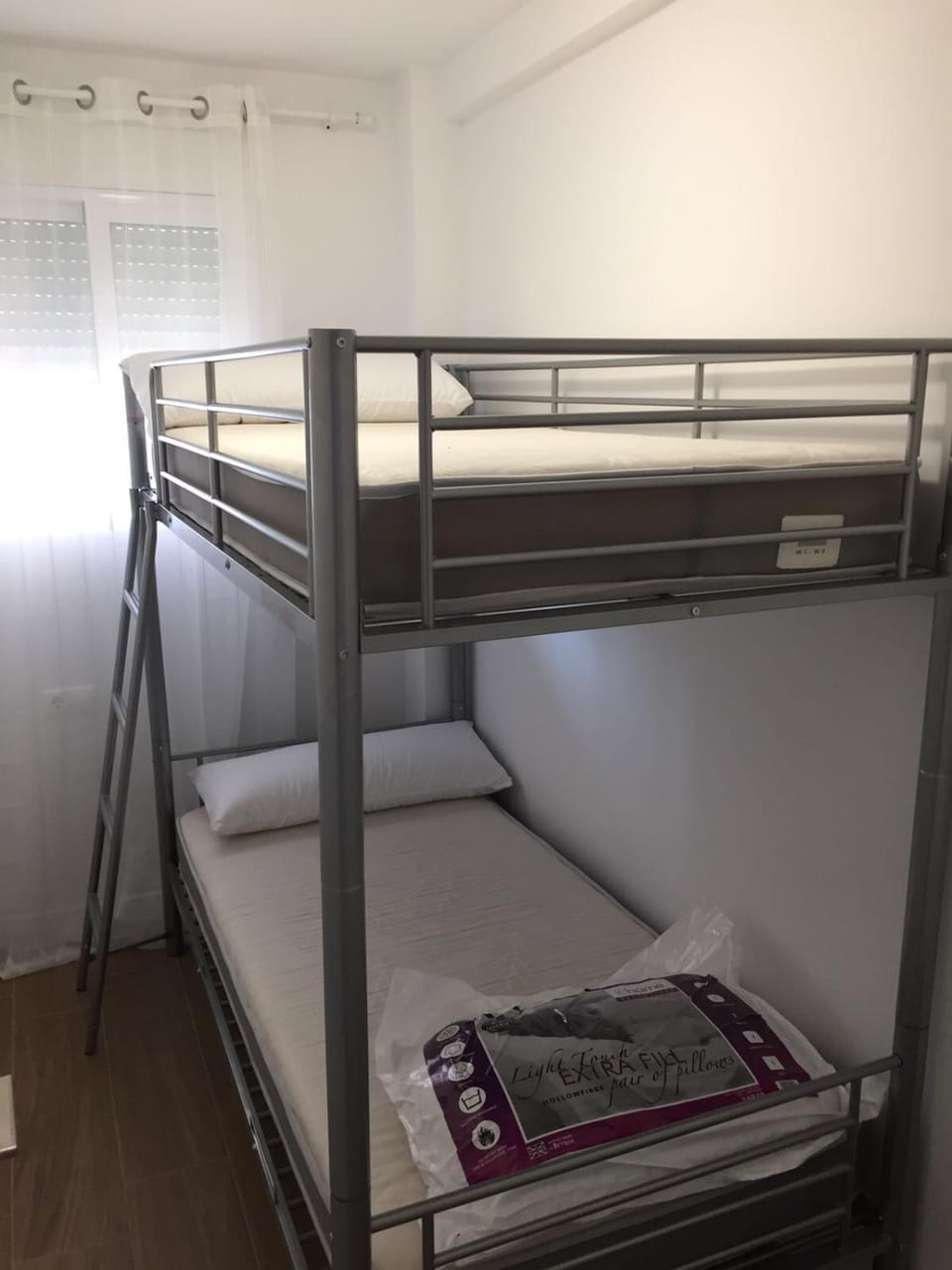 Decorative detail, bunk bed