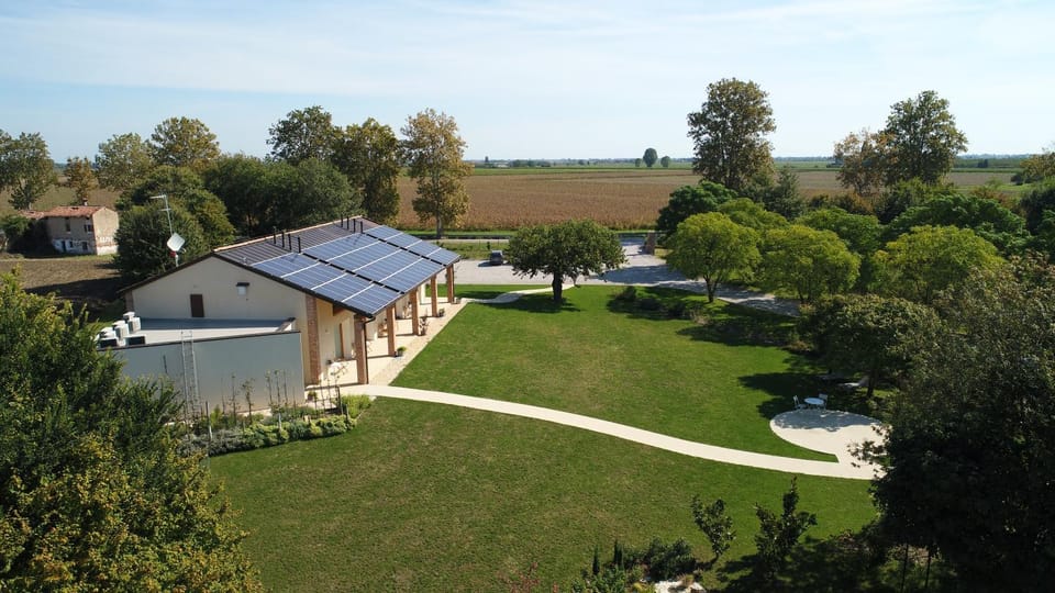 Property building, Bird's eye view, Summer, Garden, Garden view