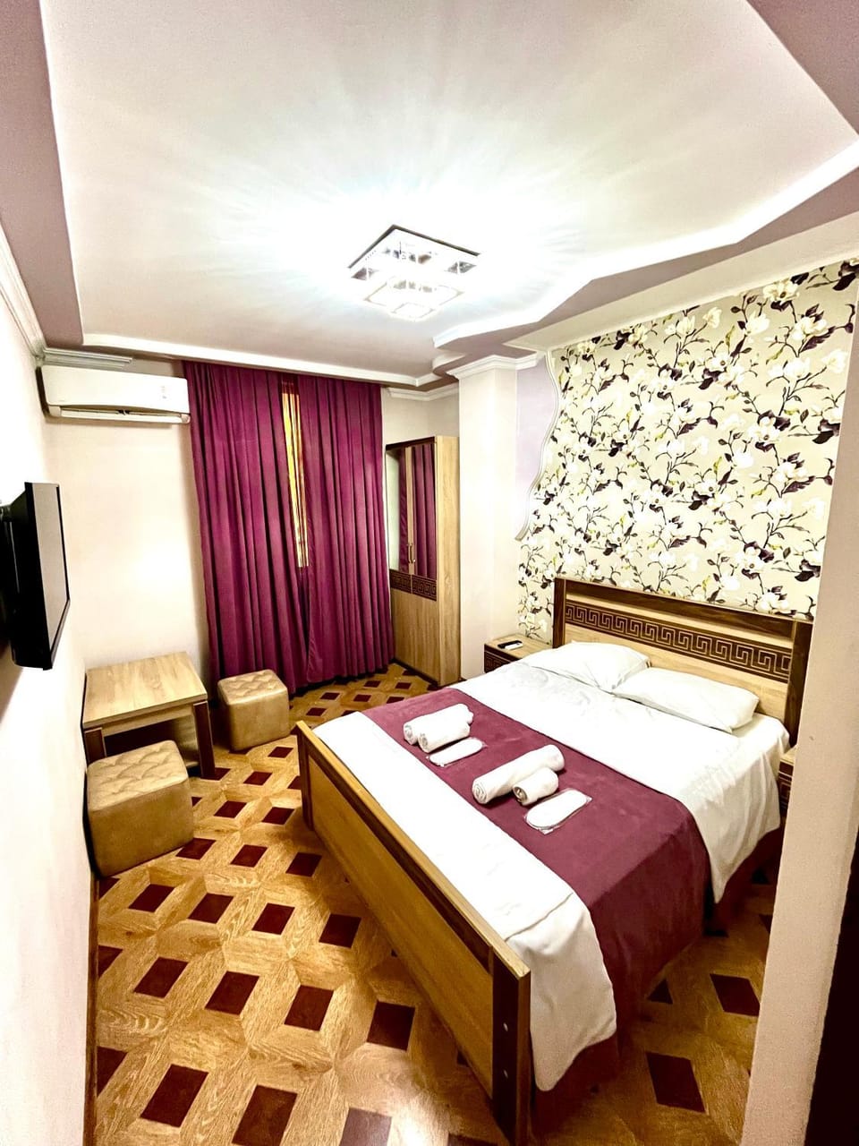 Shower, Toilet, Bed, Hot Spring Bath, Bathroom, TV and multimedia, Living room, Bedroom, Mountain view, River view, hair dryier, heating, internet, towels, air conditioner
