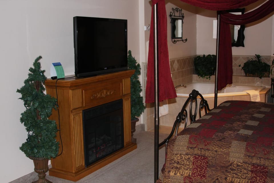 TV and multimedia, Evening entertainment, flat iron