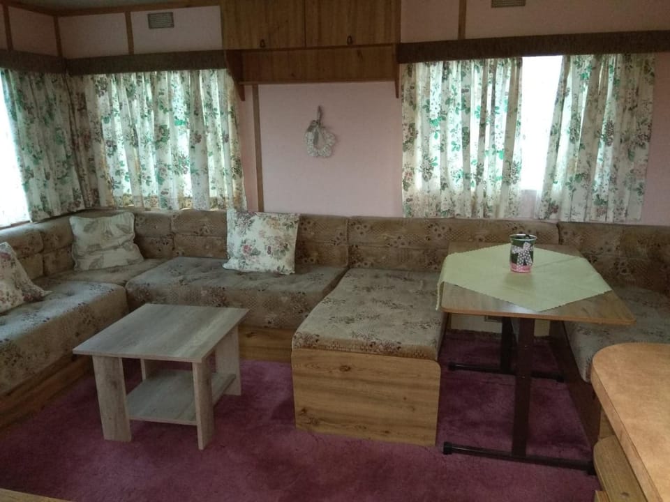 Mobilheim Vyhlídka Camp Výrovice Apartment in South Moravian Region