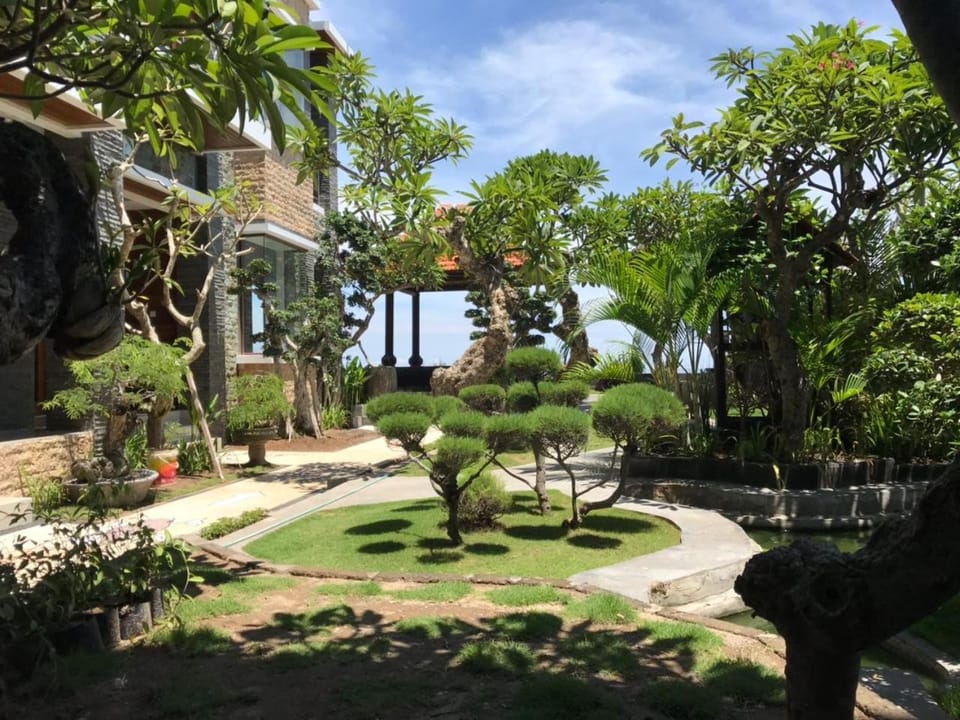 Property building, Garden