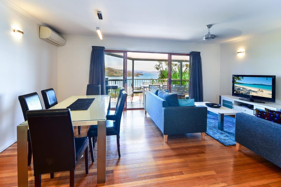 Hamilton Island Holiday Homes Apartment hotel in Whitsundays