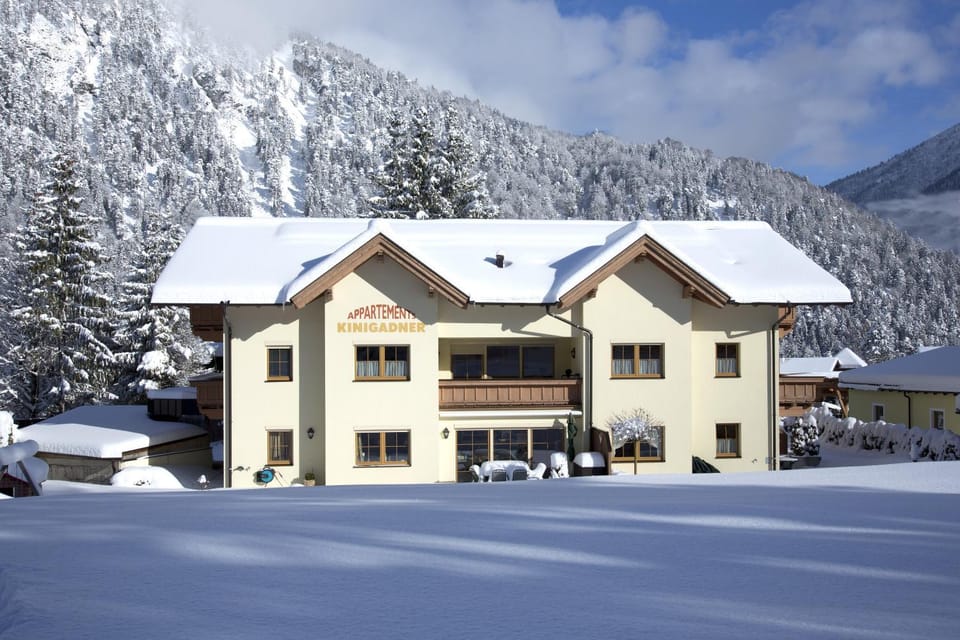 Property building, Winter