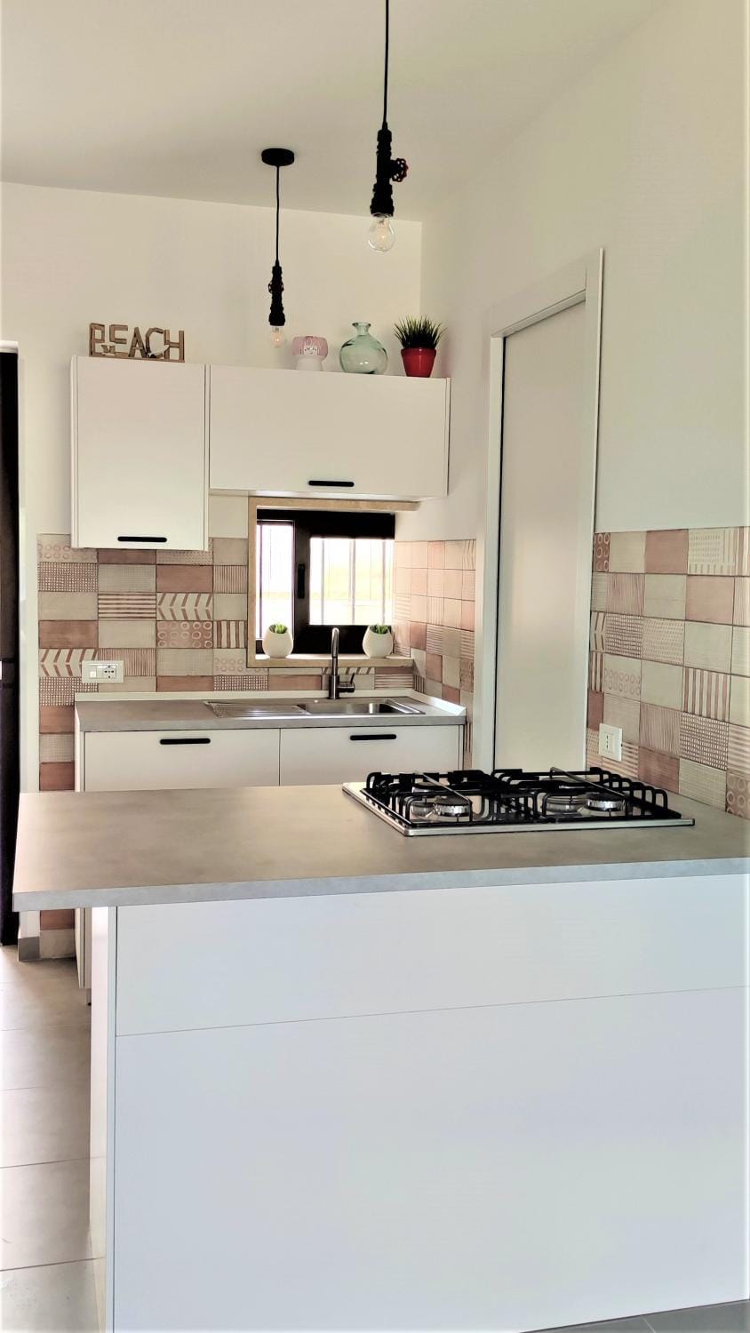 Kitchen or kitchenette, kitchen
