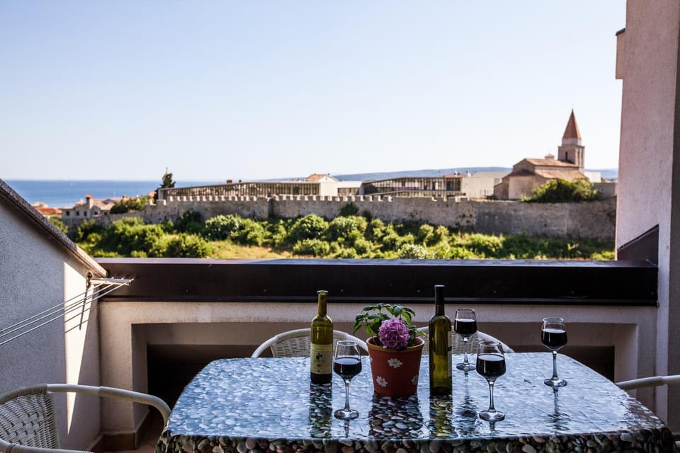 Day, Balcony/Terrace, Alcoholic drinks