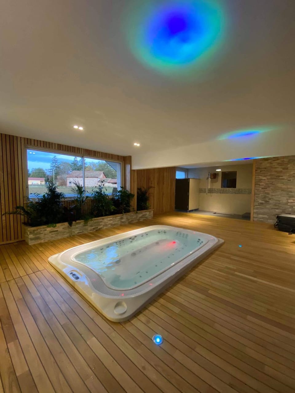 Hot Tub