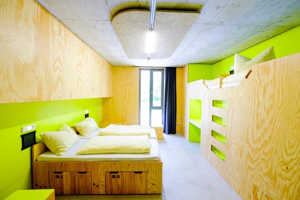 bunk bed