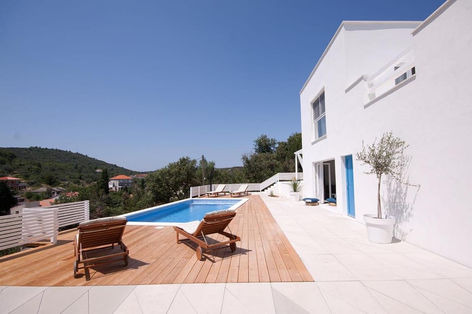 Natural landscape, Pool view, Swimming pool