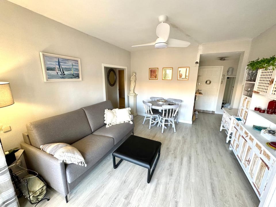 Las Lanzas LZRTH Apartment in Alacantí
