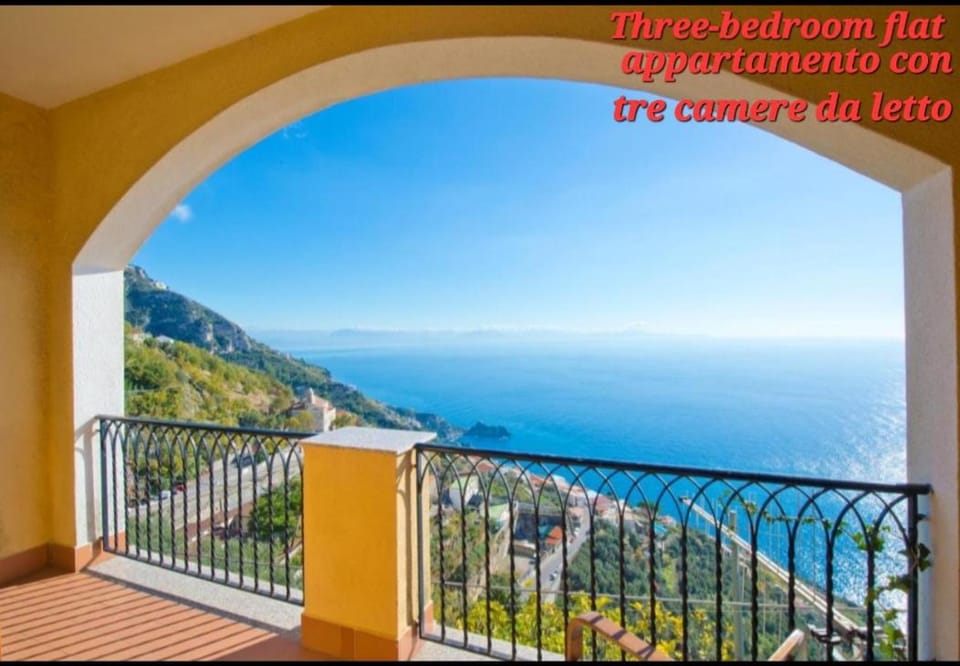 Natural landscape, View (from property/room), Balcony/Terrace