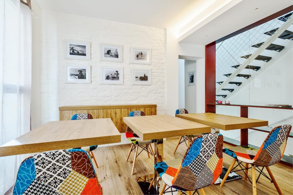 Coffee/tea facilities, Living room