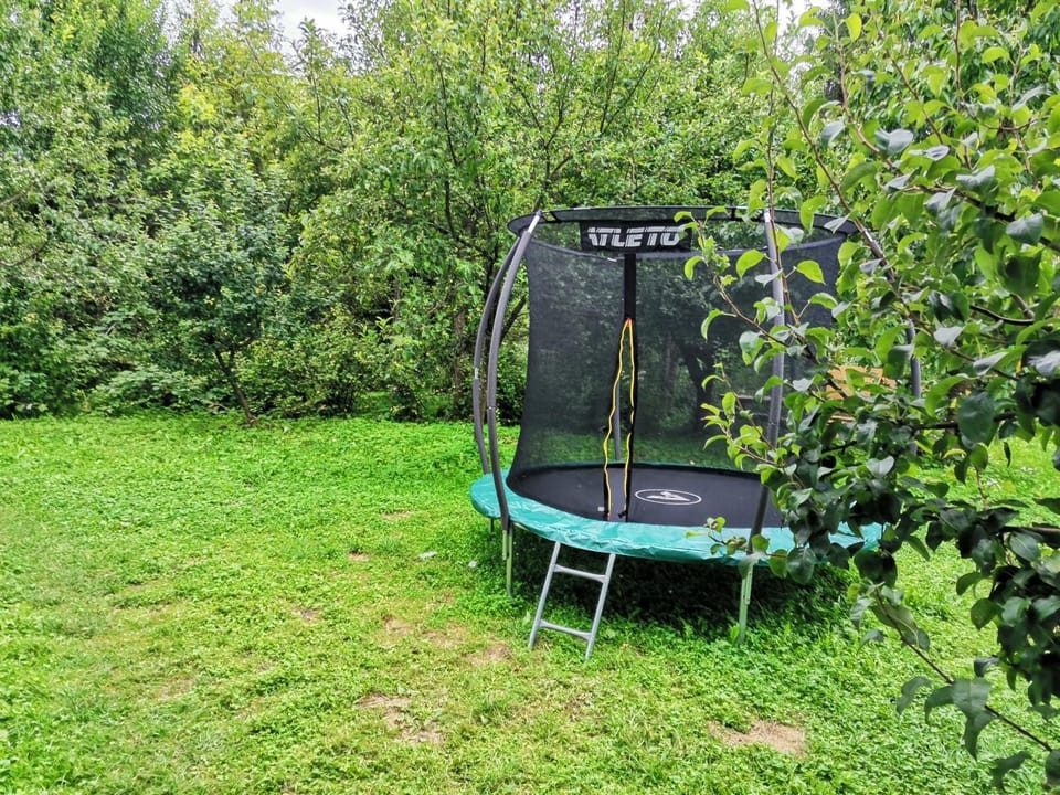 Біла Хижа (Хата) Nature lodge in Ukraine