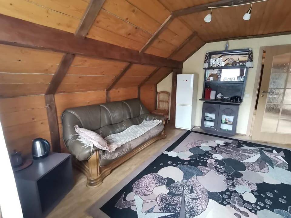 Біла Хижа (Хата) Nature lodge in Ukraine