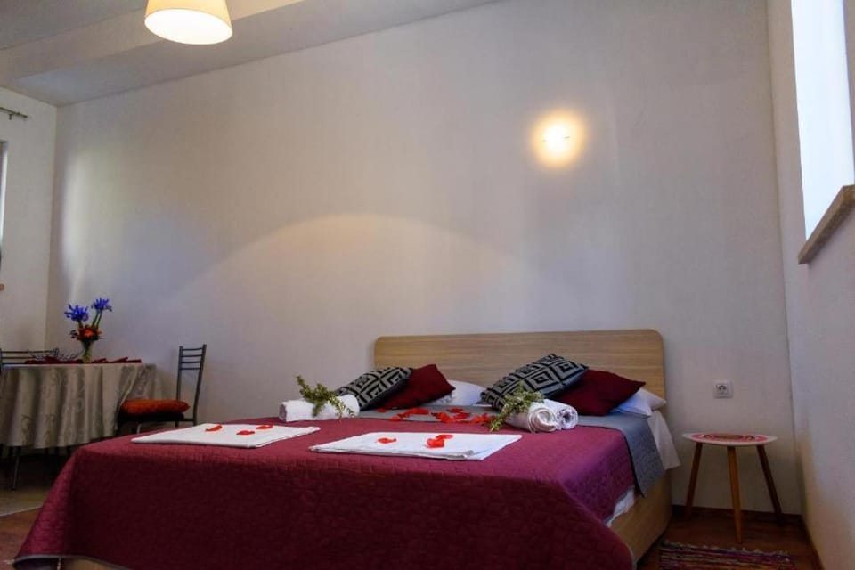 Dino and Jele Apartments Bed and Breakfast in Dubrovnik