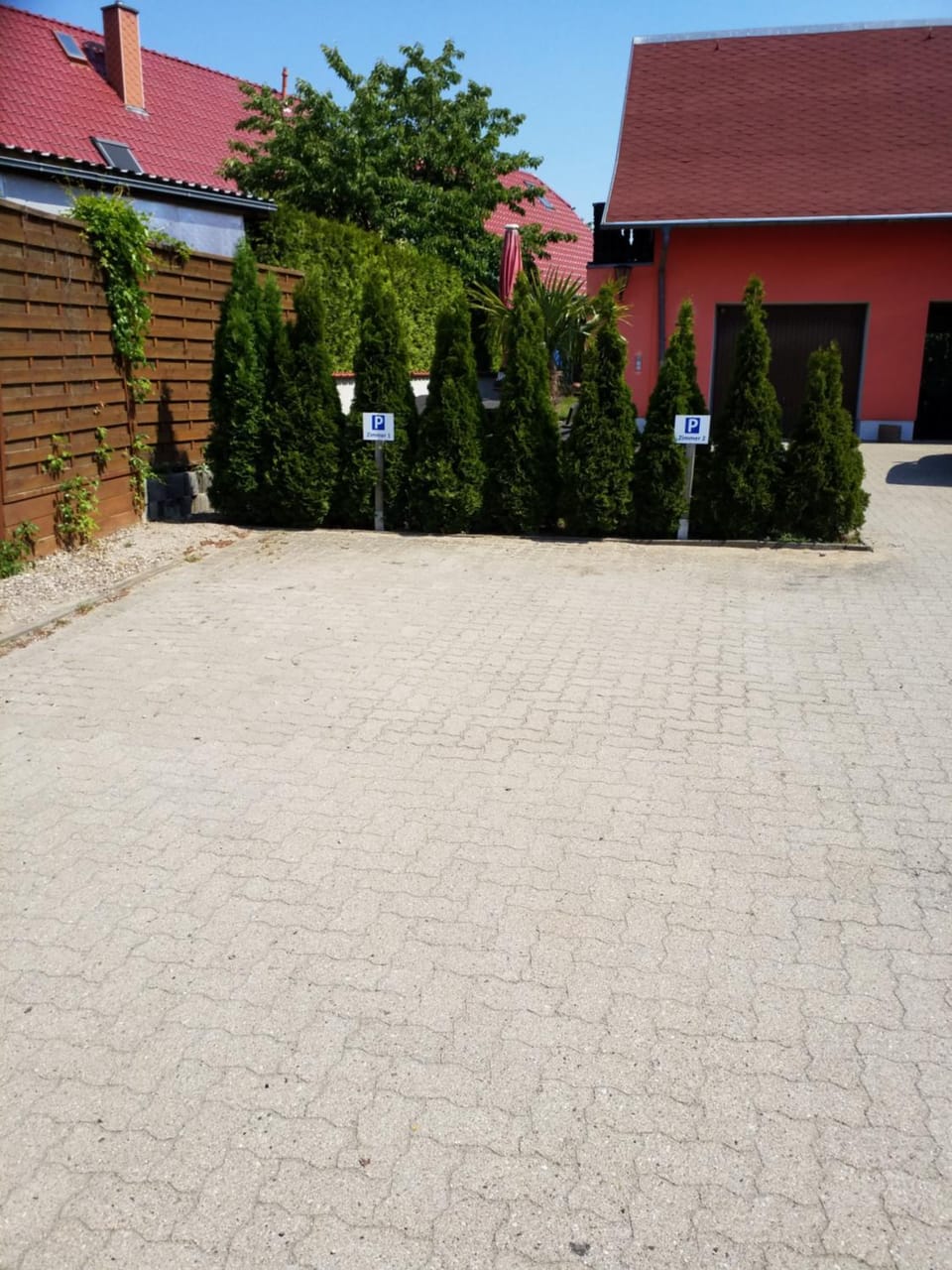 Property building, Parking