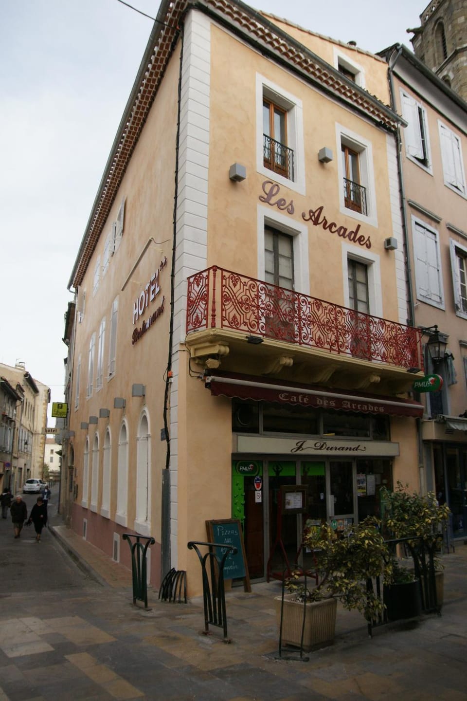 Facade/entrance, Day