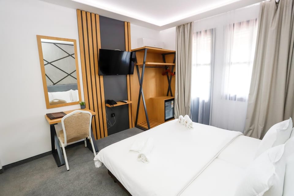 Bed, TV and multimedia, Photo of the whole room, Bedroom, bunk bed