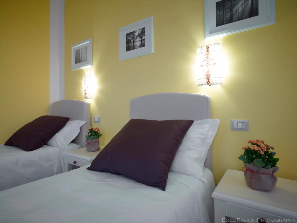 Other, Decorative detail, Bedroom