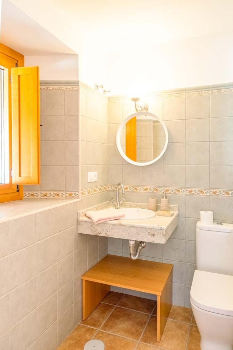 Toilet, Bathroom