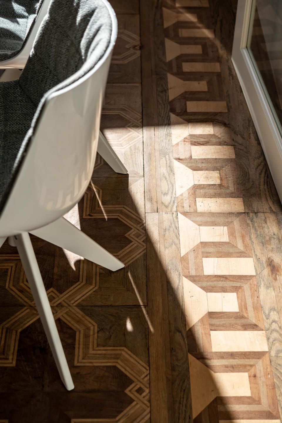 Decorative detail, Dining area