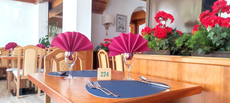 Restaurant/places to eat, Dinner