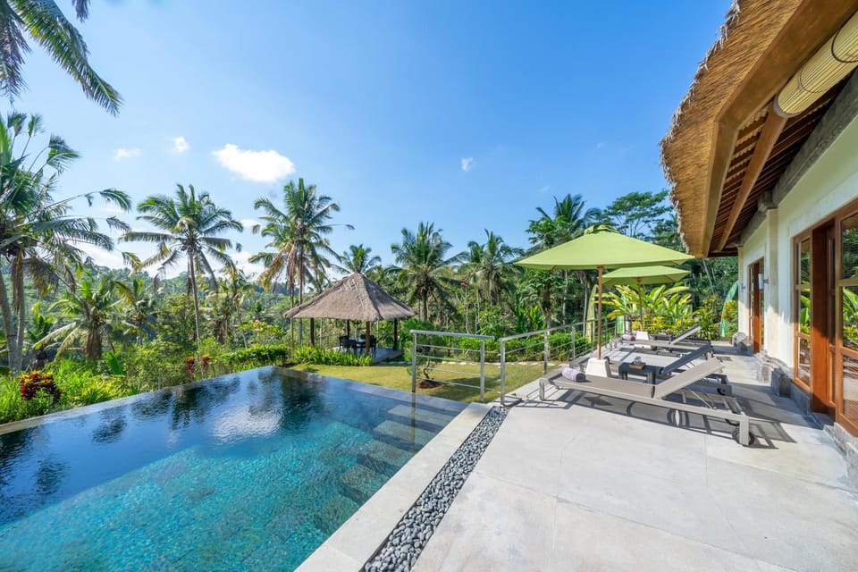 Balcony/Terrace, Swimming pool, Swimming pool