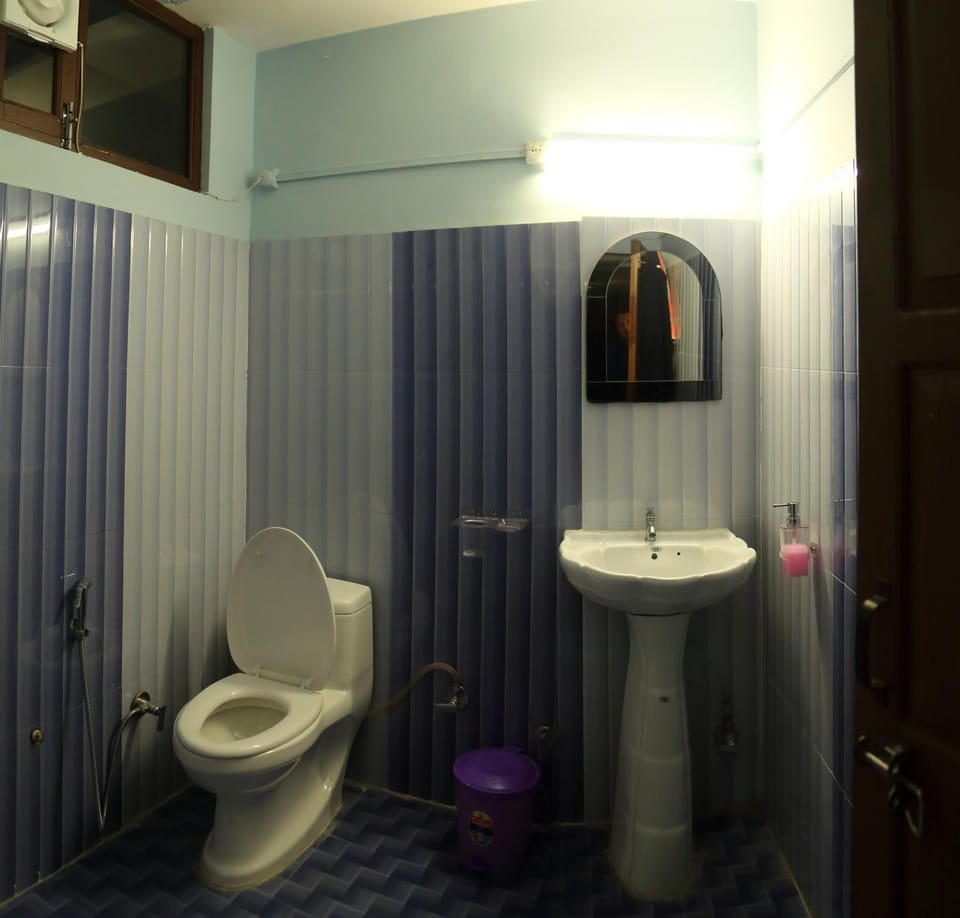 Toilet, Bathroom