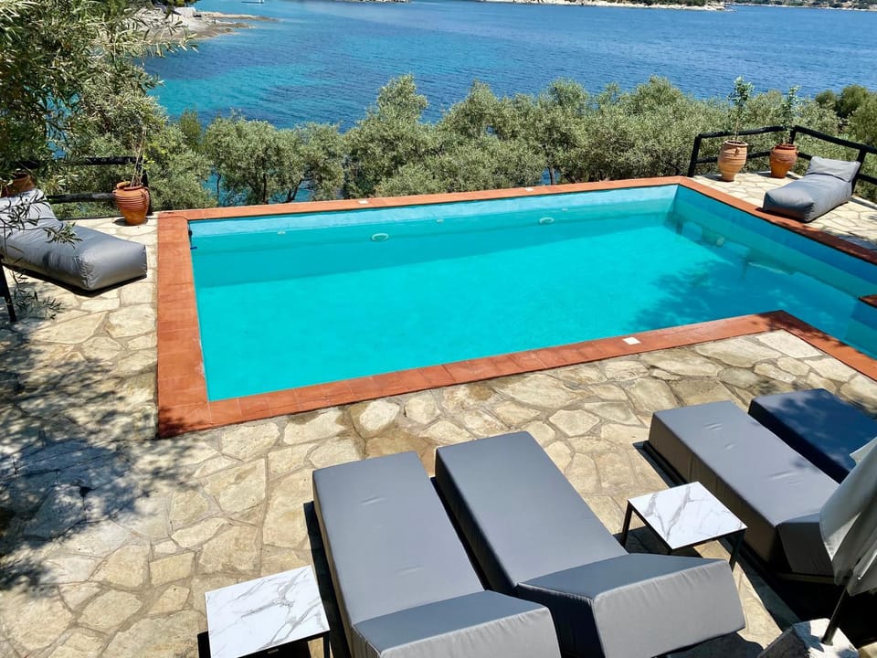 Natural landscape, Pool view, Sea view, Swimming pool, sunbed