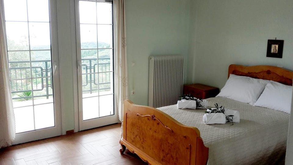 Photo of the whole room, Garden view, Landmark view, Sea view