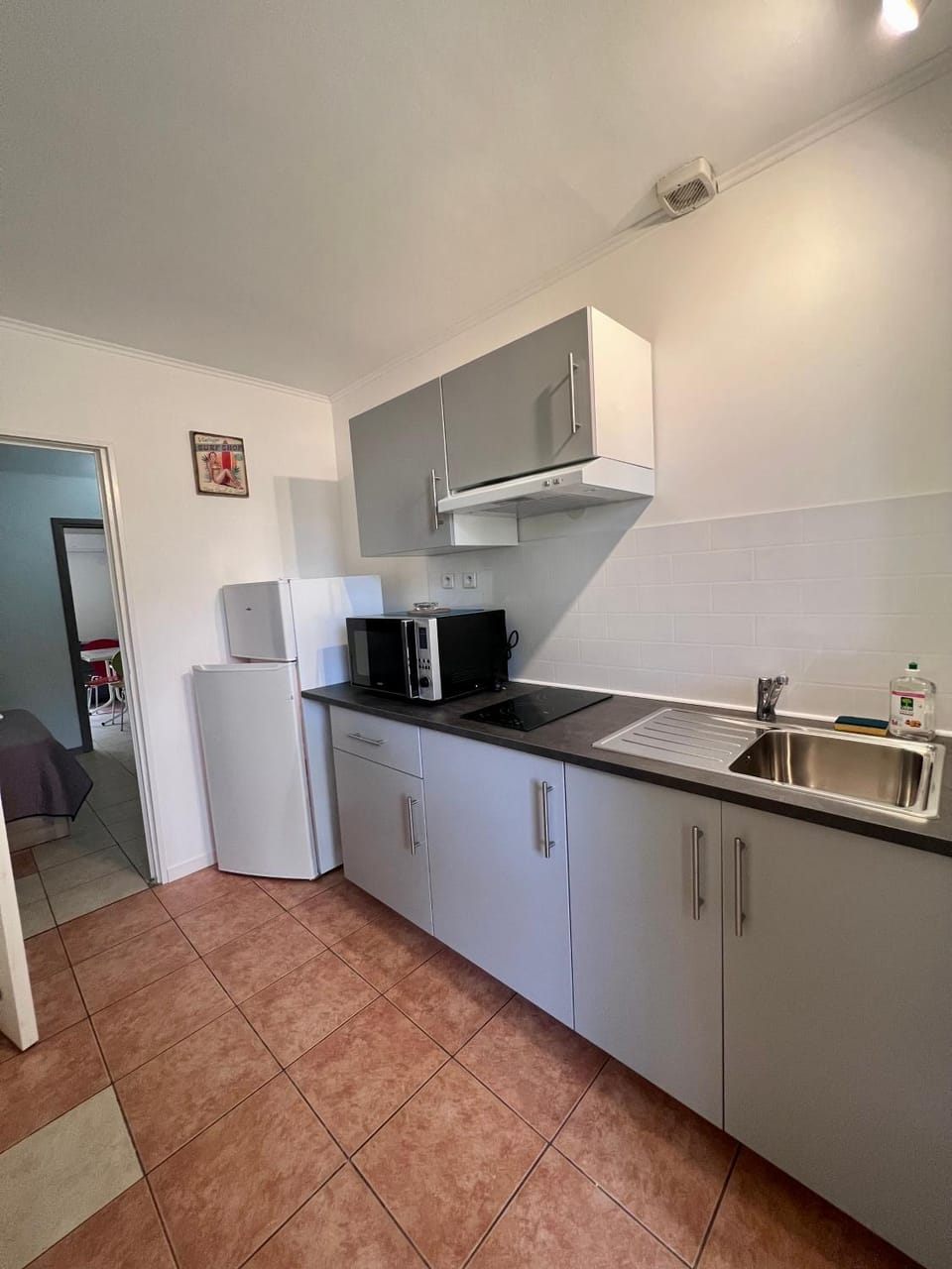 Kitchen or kitchenette