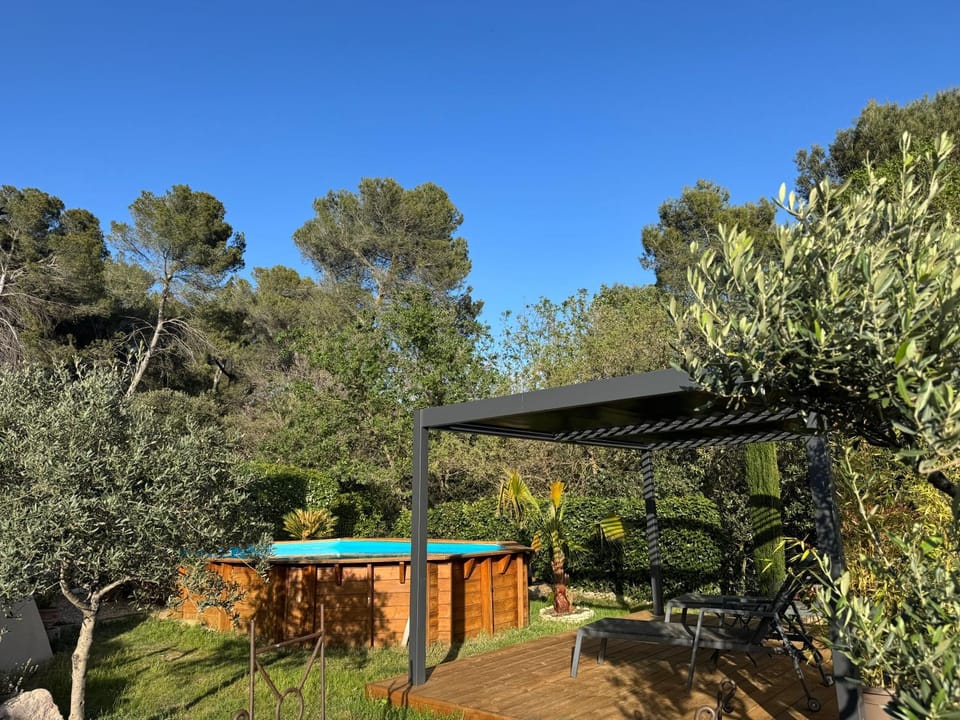 Patio, Swimming pool
