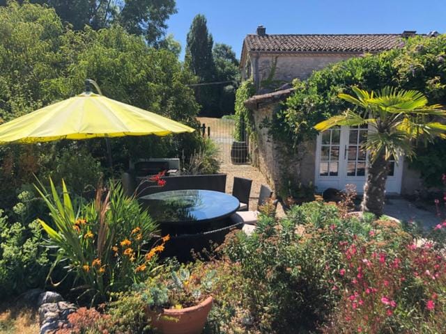 Patio, Spring, Garden