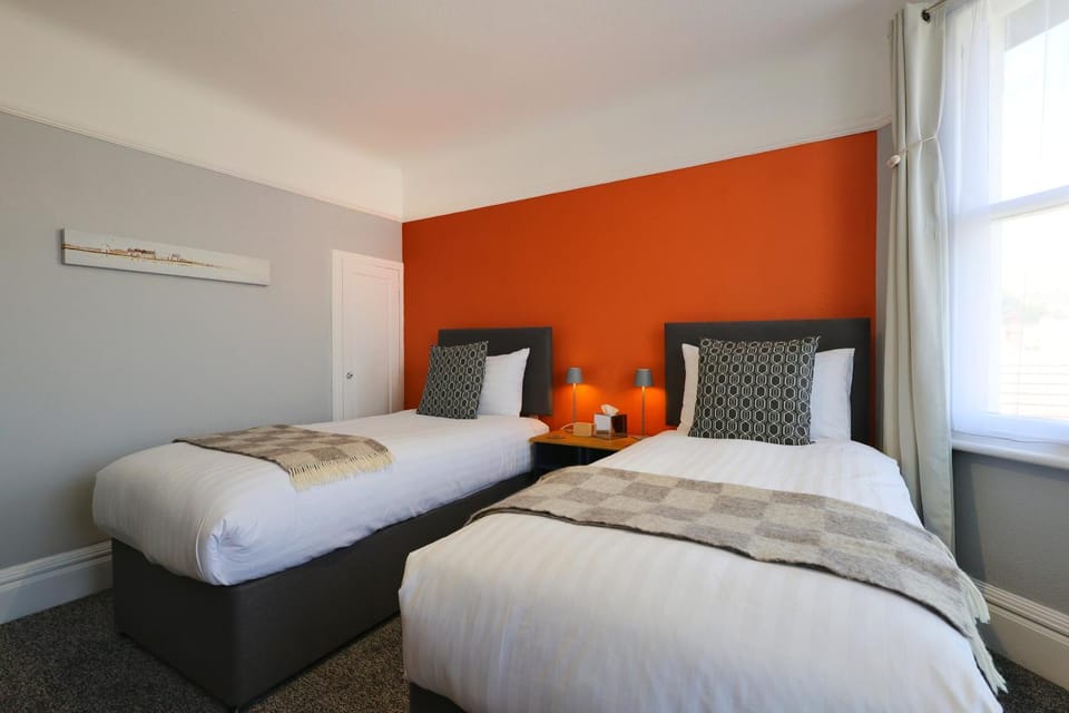 Bodnant Guest House Bed and Breakfast in Llandudno