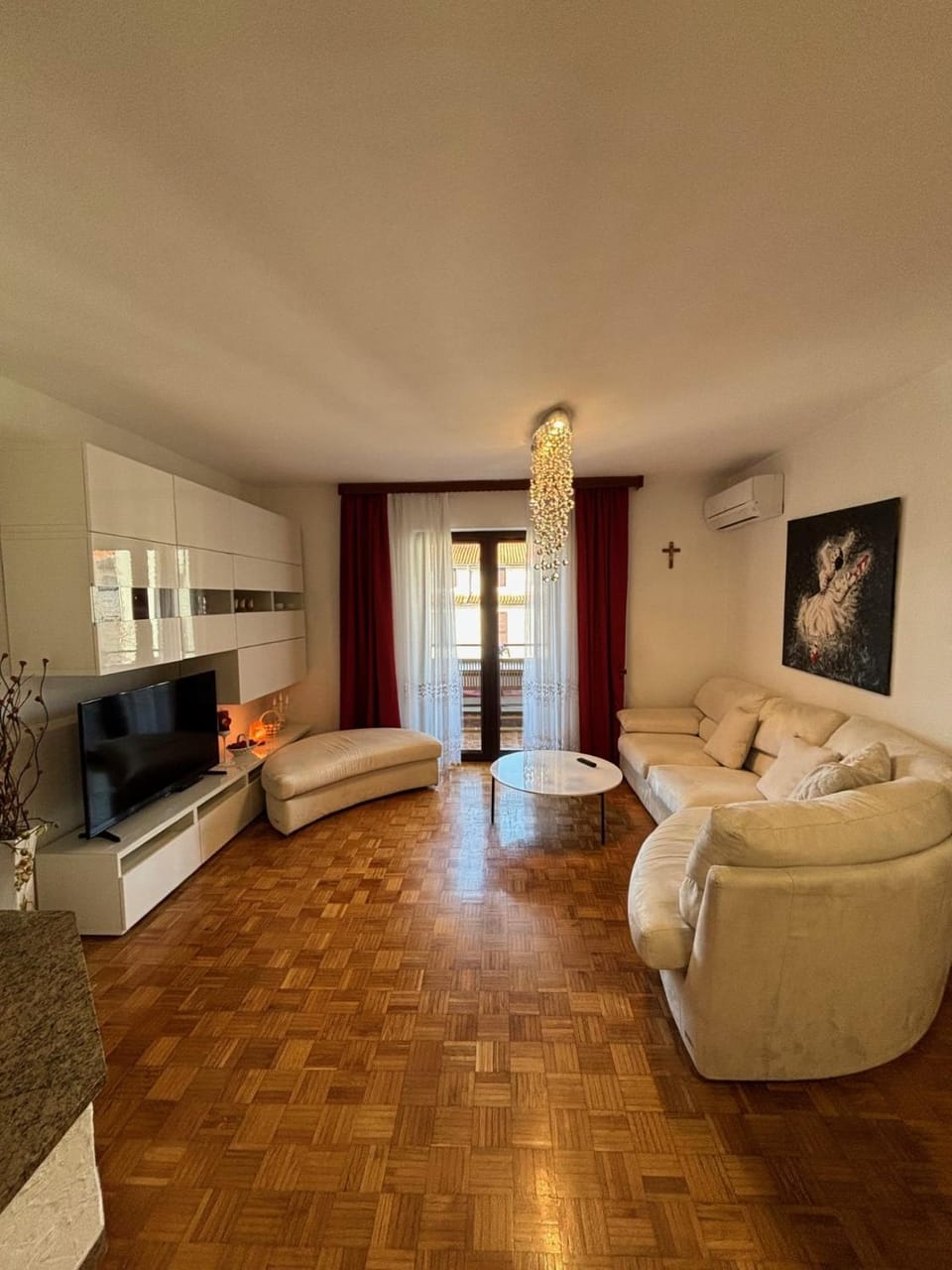 TV and multimedia, Living room