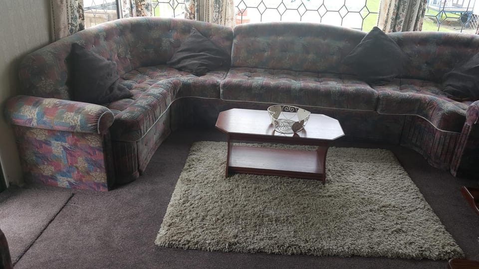 Living room, Photo of the whole room, Seating area