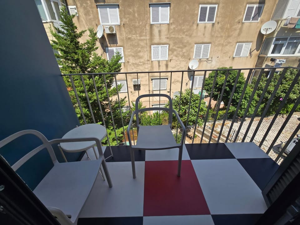 SUBTUB Hostel Makarska Hostel in Makarska