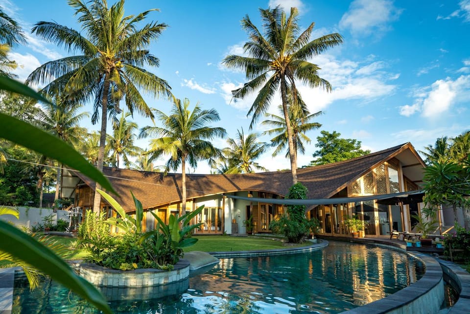Property building, Day, Natural landscape, Garden, Garden view, Pool view, Swimming pool